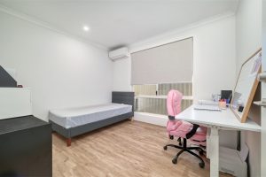 Y24 659 136 Ebrington Rd 006